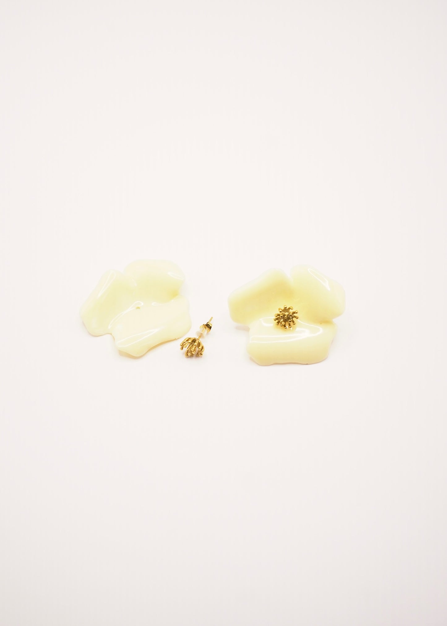 BOUCLES D'OREILLES EUGÈNE IVOIRES