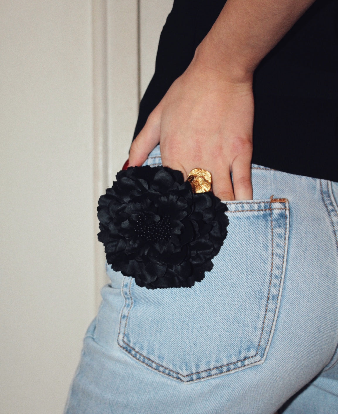 BROCHE ABEL NOIRE